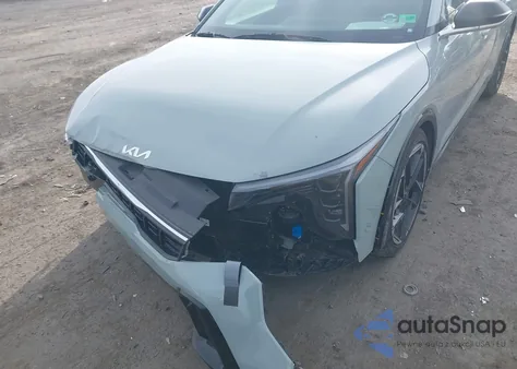 2025 Kia K4 Gt Line z USA, uszkodzony, nr VIN 3KPFW4DEXSE040554